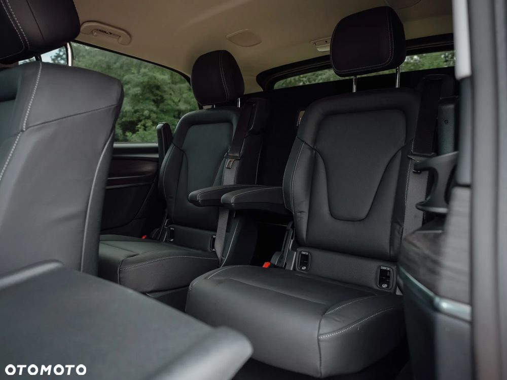 Mercedes-Benz Klasa V 250 d 4-Matic 9G-Tronic Exclusive (d³ugi) - 21