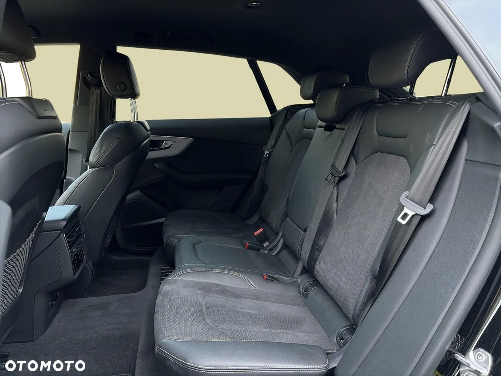 Audi Q8 45 TDI mHEV Quattro Tiptronic - 12