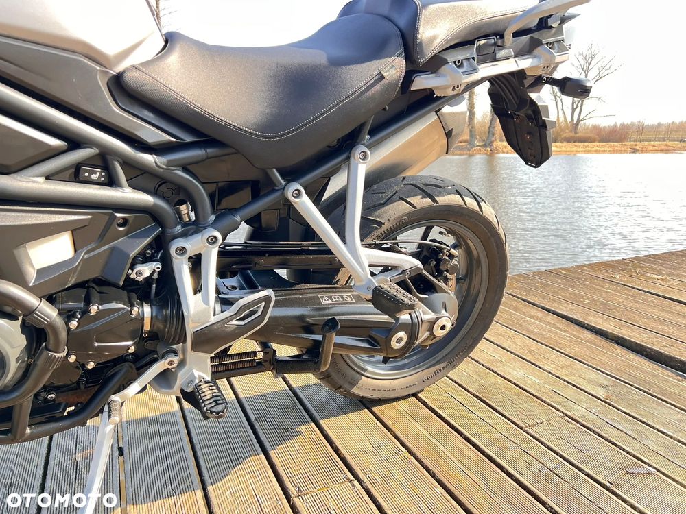 Triumph Tiger - 9