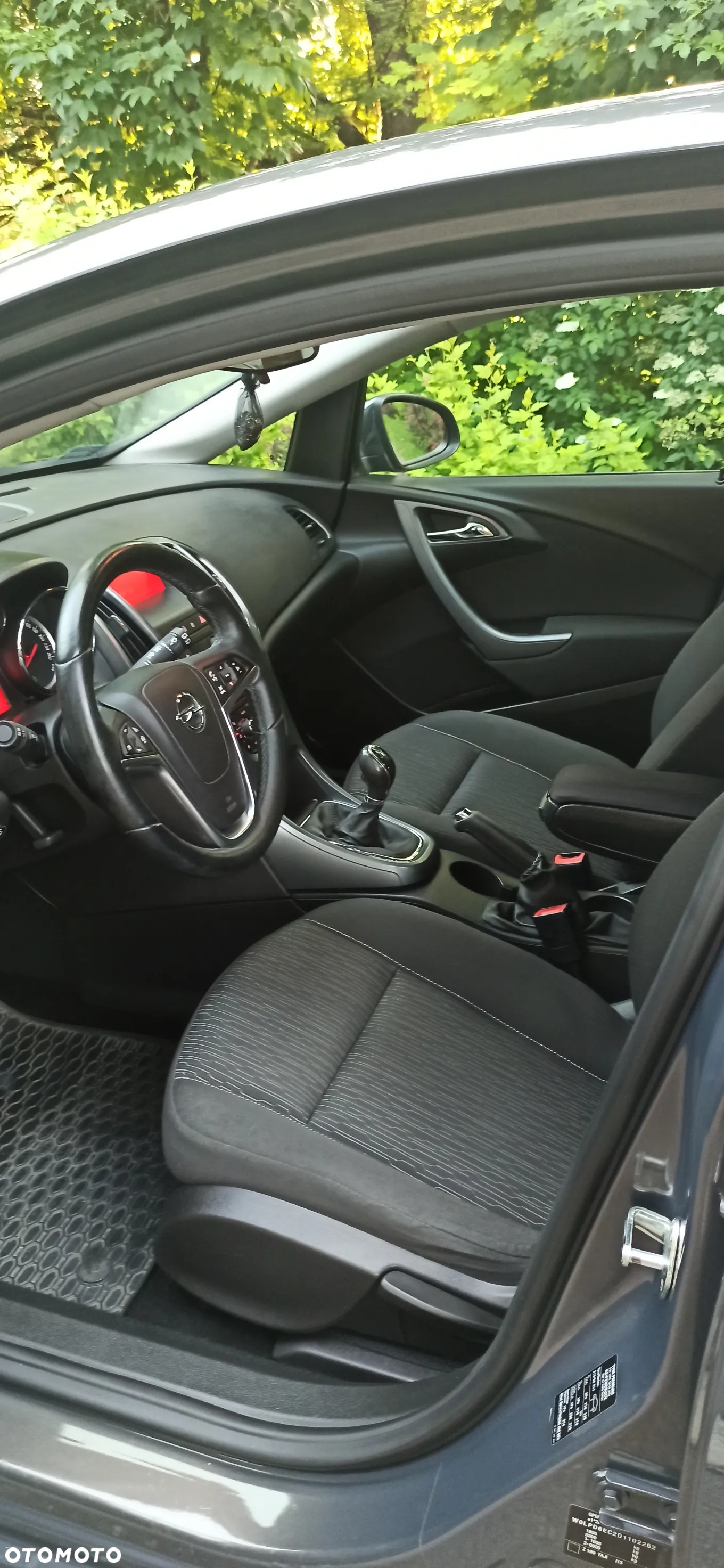 Opel Astra IV 1.4 T Active - 9