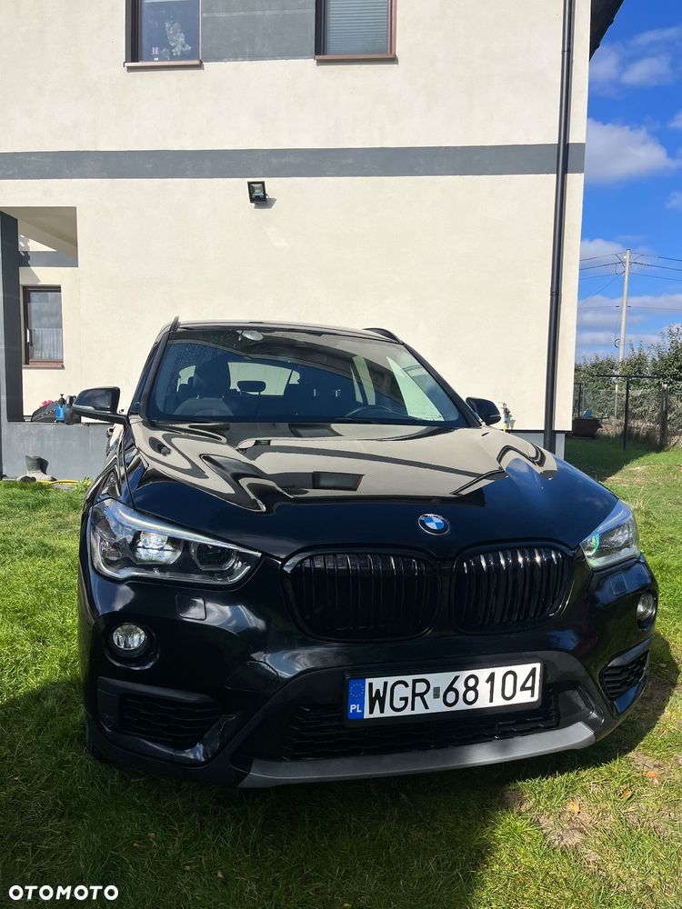 BMW X1 sDrive20i - 1