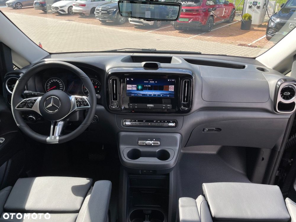 Mercedes-Benz Vito - 10