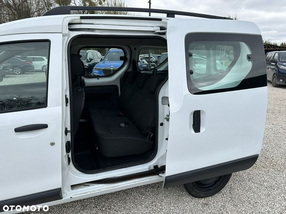 Dacia Dokker 1.5 dCi Laureate - 13