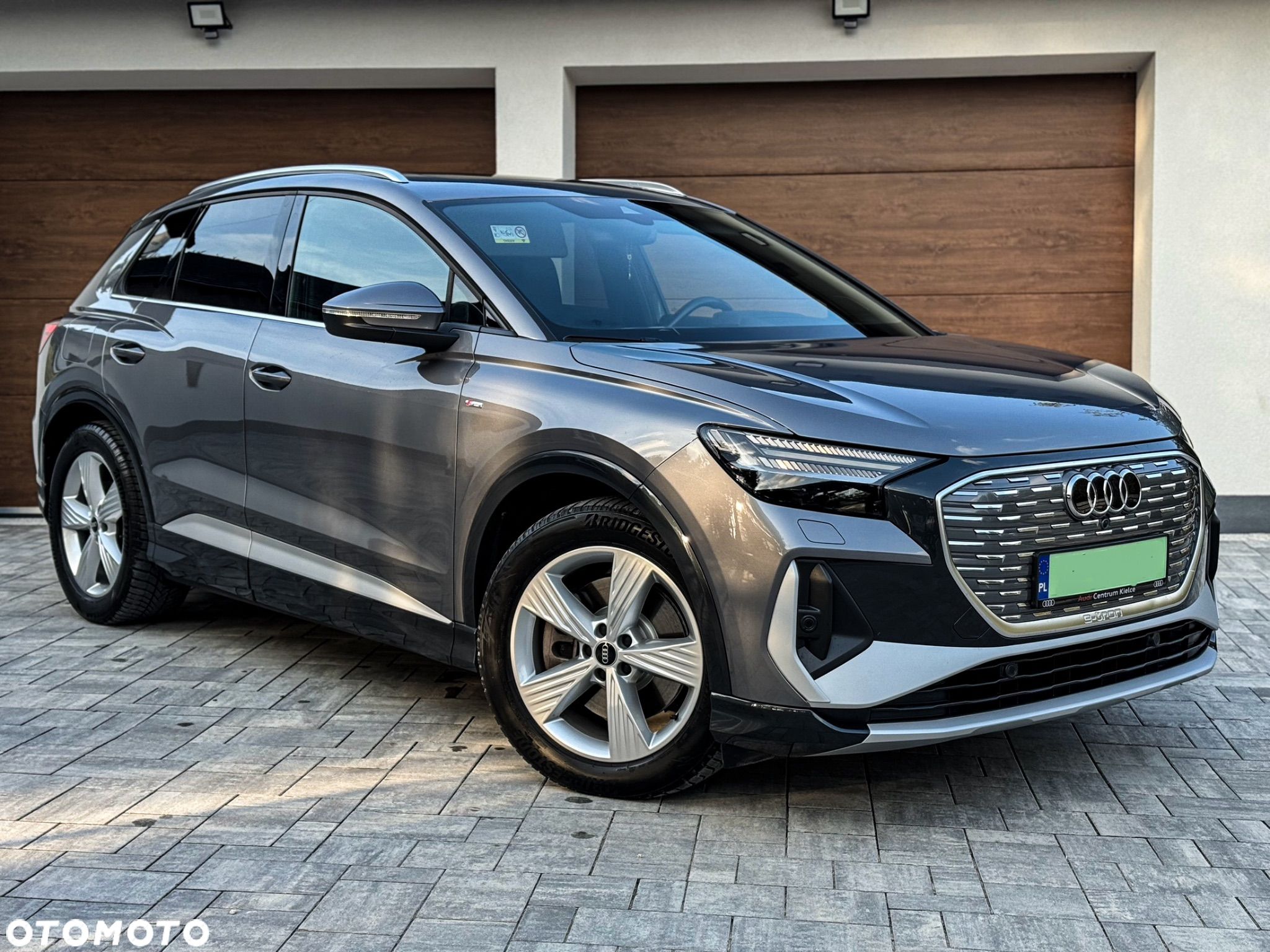 Audi Q4 e-tron e-tron 50 77kWh Quattro S Line - 1