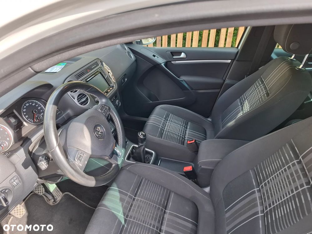 Volkswagen Tiguan 1.4 TSI BMT Trendline - 5