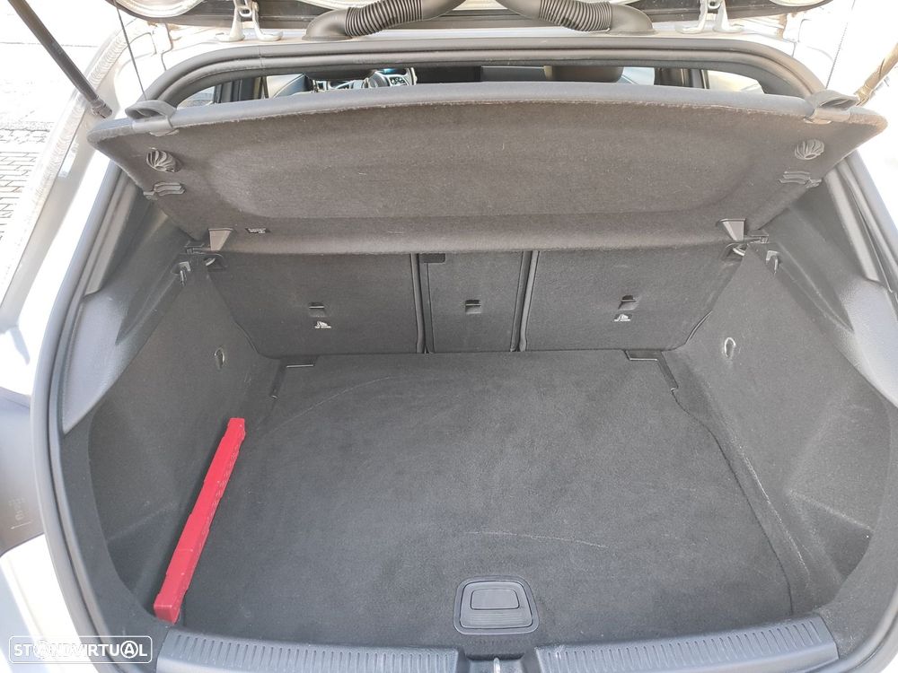 Mercedes-Benz A 180 d Progressive Aut. - 16