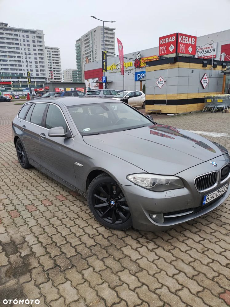 BMW Seria 5 520d Blue Performance - 1