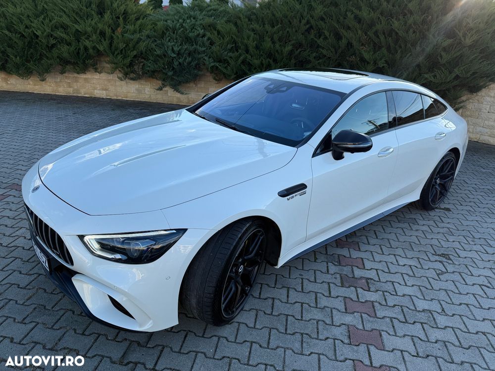 Mercedes-Benz AMG GT - 5
