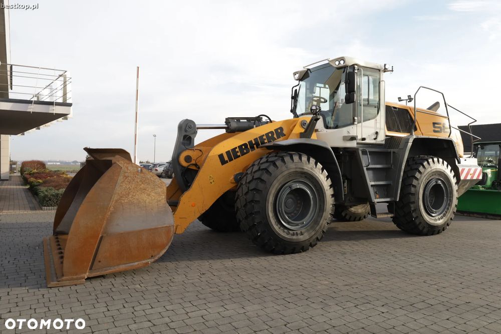 Liebherr L566 XPower - 11