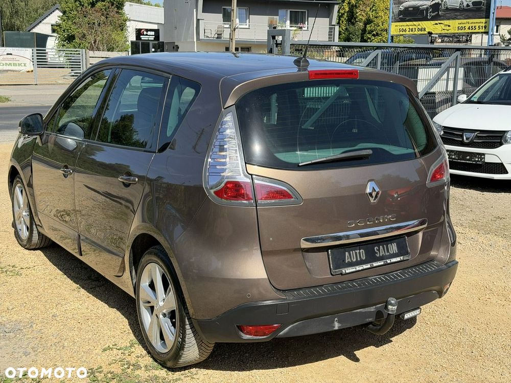 Renault Scenic - 11