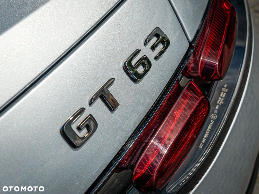 Mercedes-Benz AMG GT 63 4MATIC+ - 13