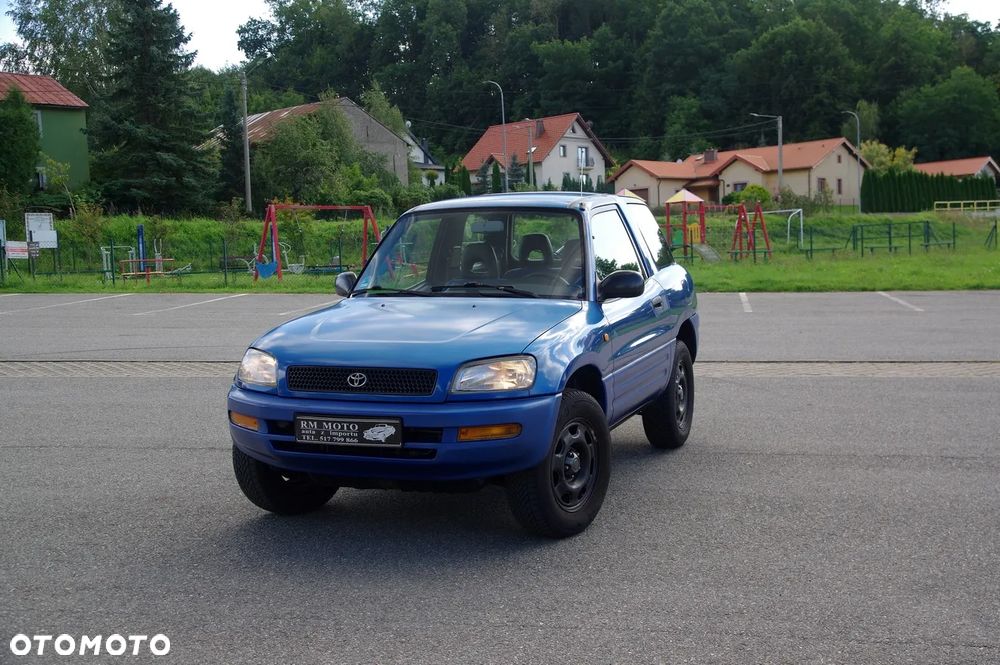 Toyota RAV4 2.0 Special - 9