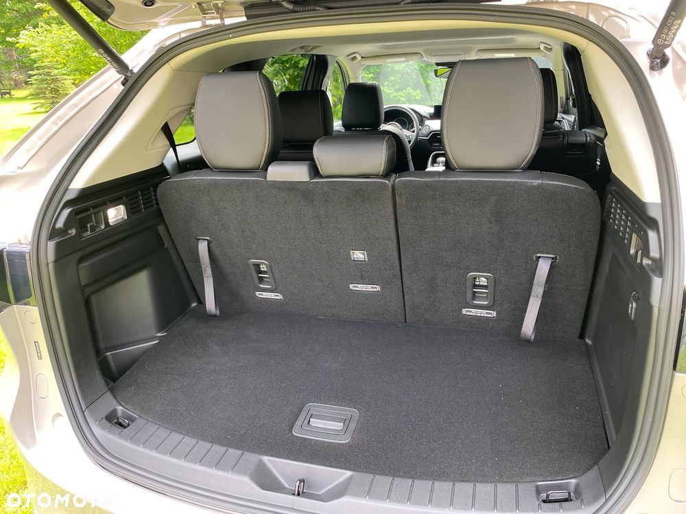 Mazda CX-90 - 23