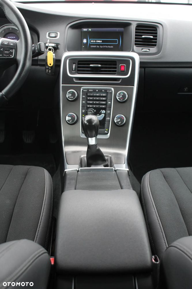 Volvo S60 D3 Summum - 31