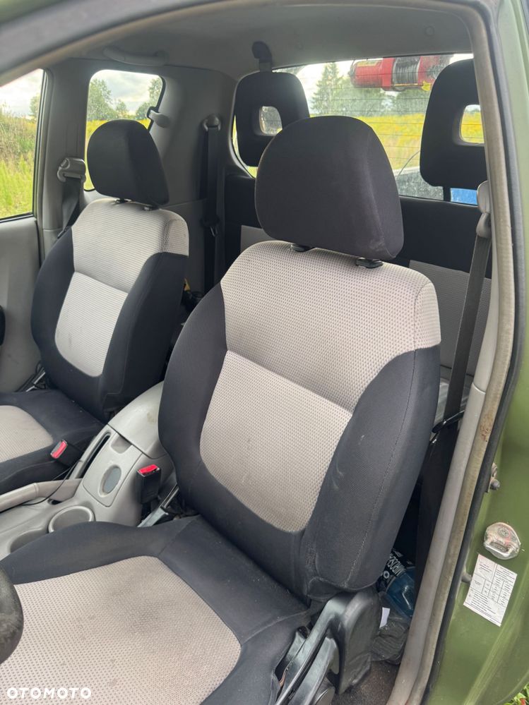 Mitsubishi L200 - 7