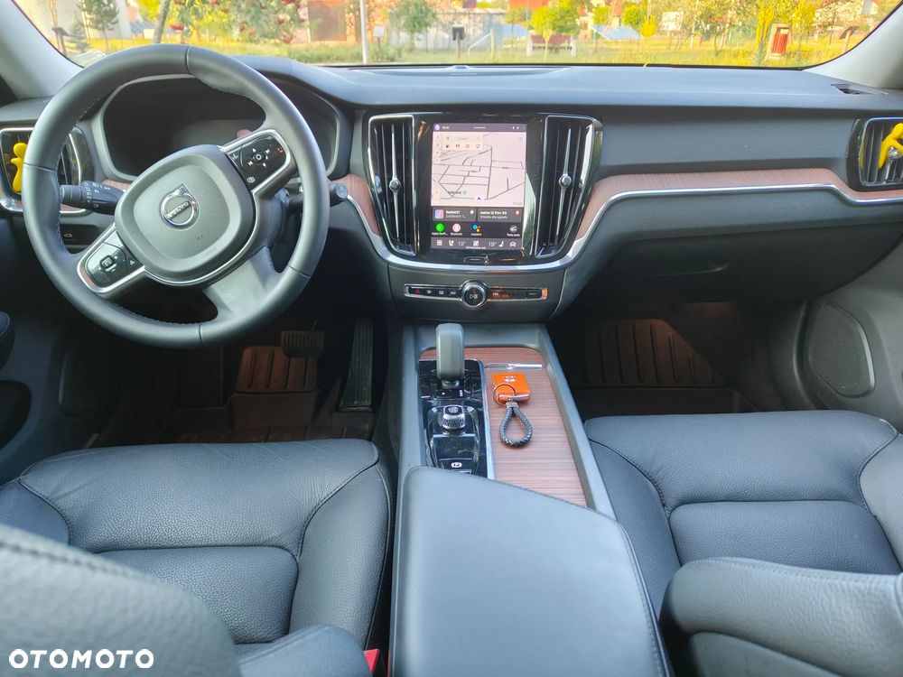 Volvo V60 B5 B AWD Inscription - 17