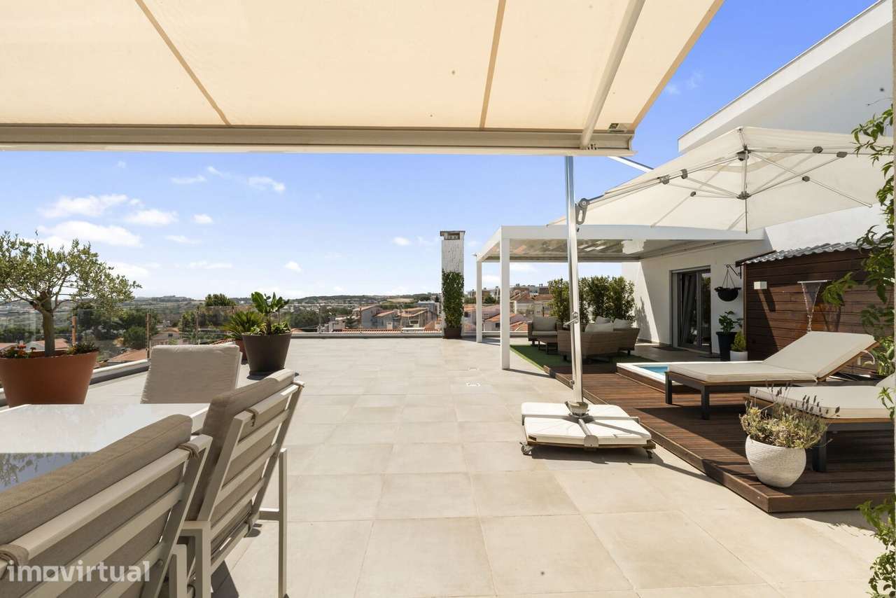Penthouse T4 com vista, Linda-a-Pastora Queijas, Oeiras - Grande imagem: 4/49