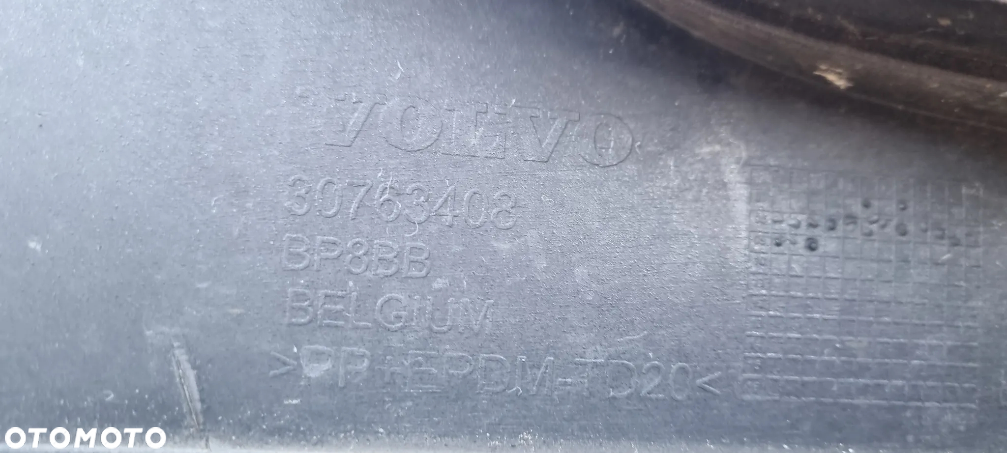 Volvo XC60 I 2008-2013 zderzak przód oryginał MG193 - 17