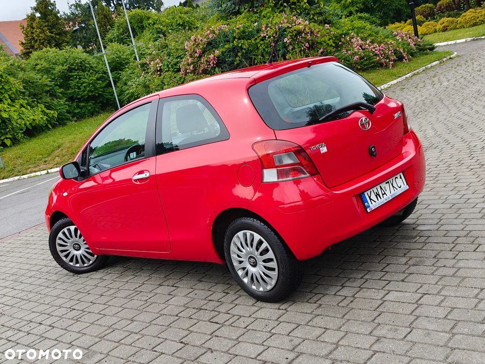 Toyota Yaris 1.33 Dynamic - 2