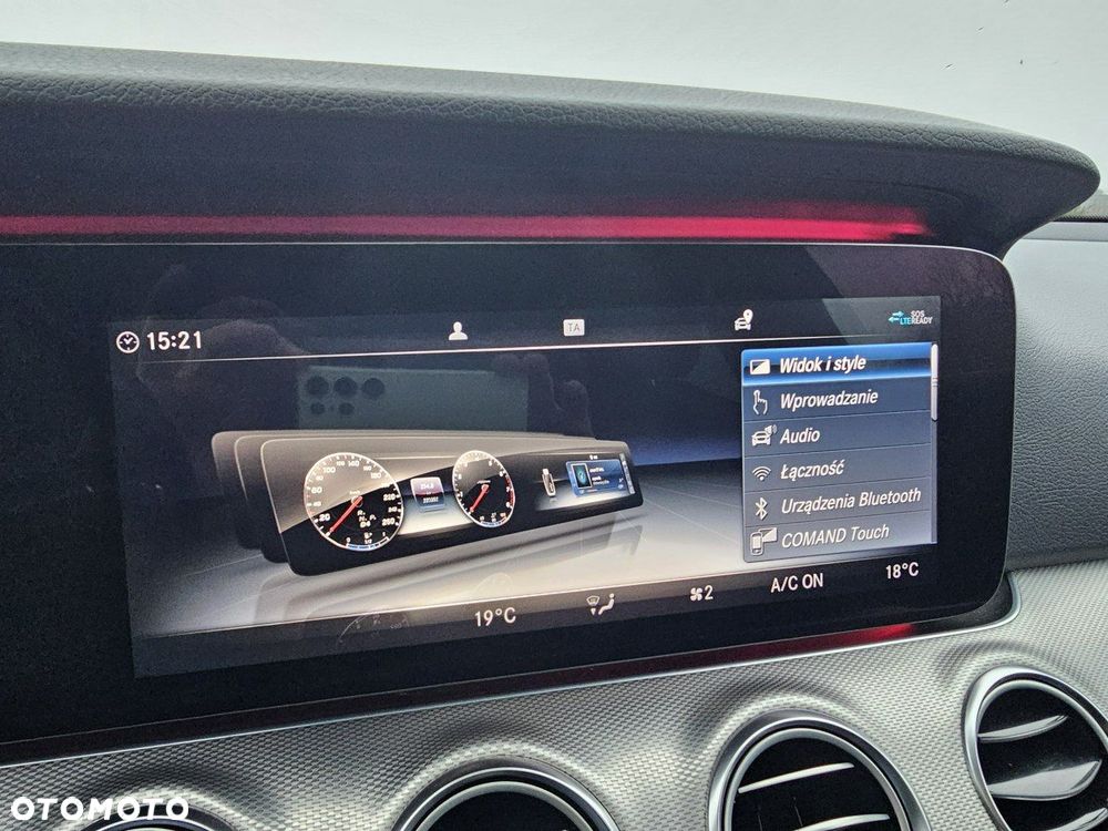 Mercedes-Benz Klasa E - 30