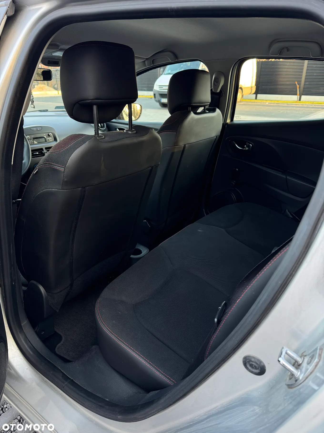 Renault Clio - 10