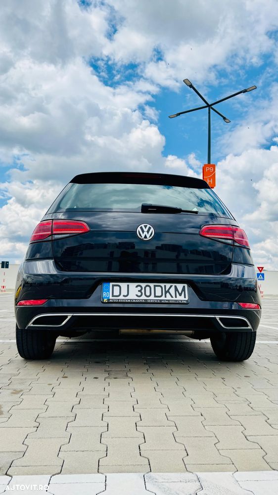Volkswagen Golf 1.6 TDI DSG Highline - 2