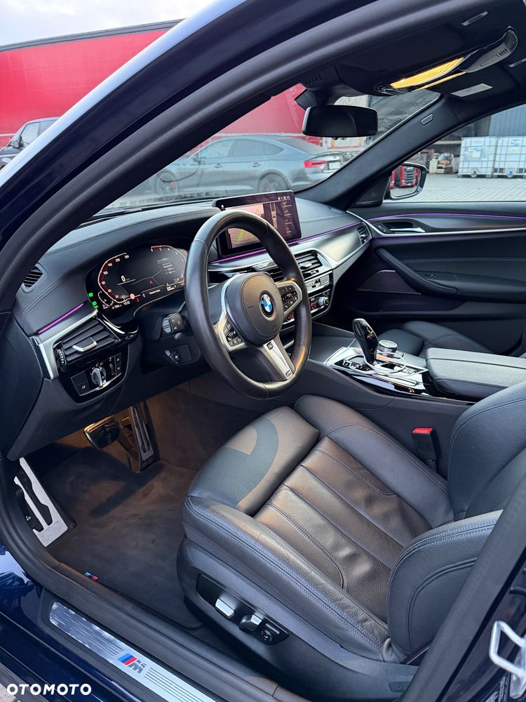BMW Seria 5 540d xDrive M Sport sport - 22