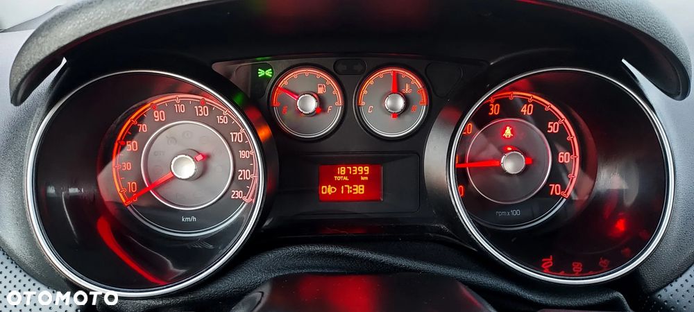 Fiat Punto Evo 1.4 8V Racing - 34