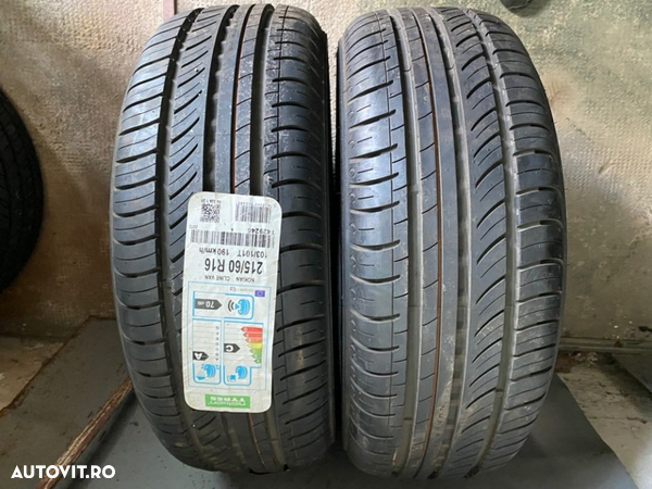 vand 2 anvelope 215/60/16c nokian de vară noi