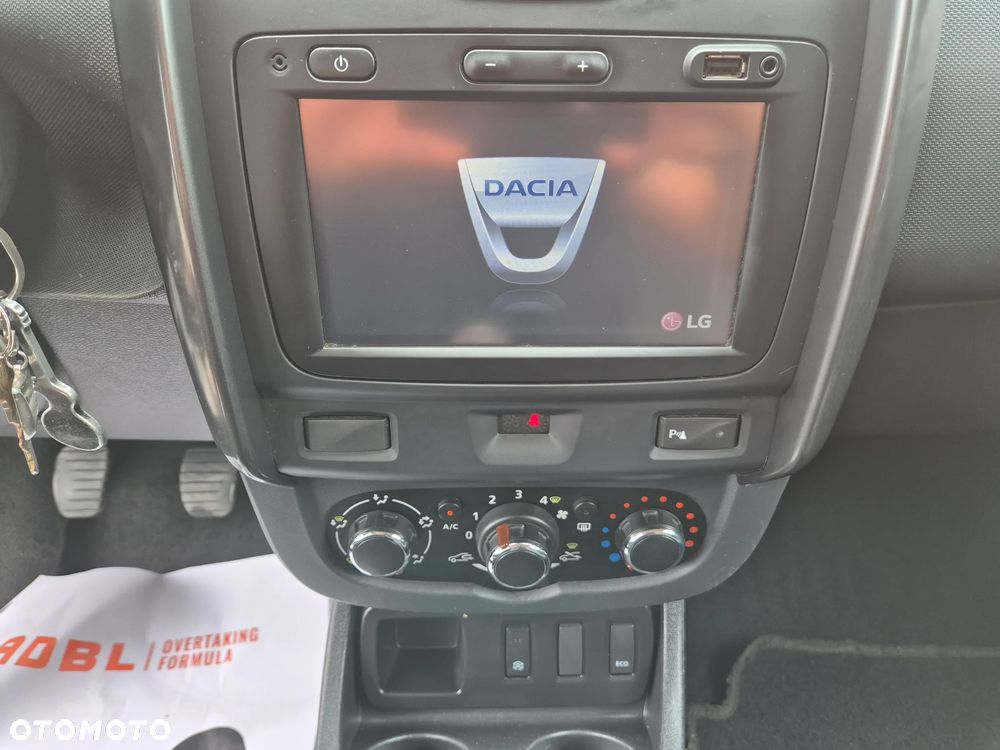 Dacia Duster SCe 115 4x2 Laureate - 25