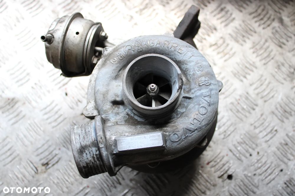 Turbosprężarka Volvo 2,4 d5 8653146 - 1