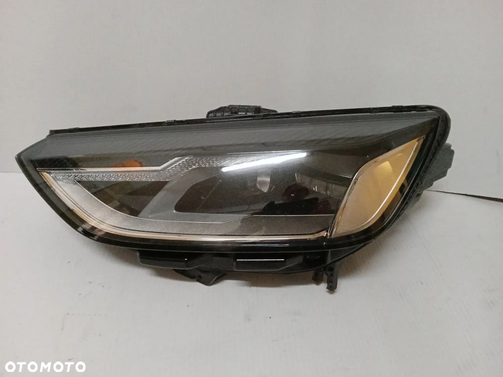 AUDI A4 B9 LIFT 18- LAMPA LAMPY PRZEDNIE PRZÓD - 3