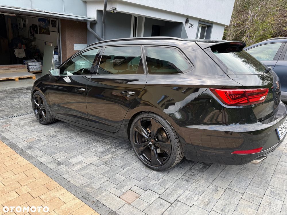 Seat Leon 2.0 TSI Cupra S&S DSG - 2