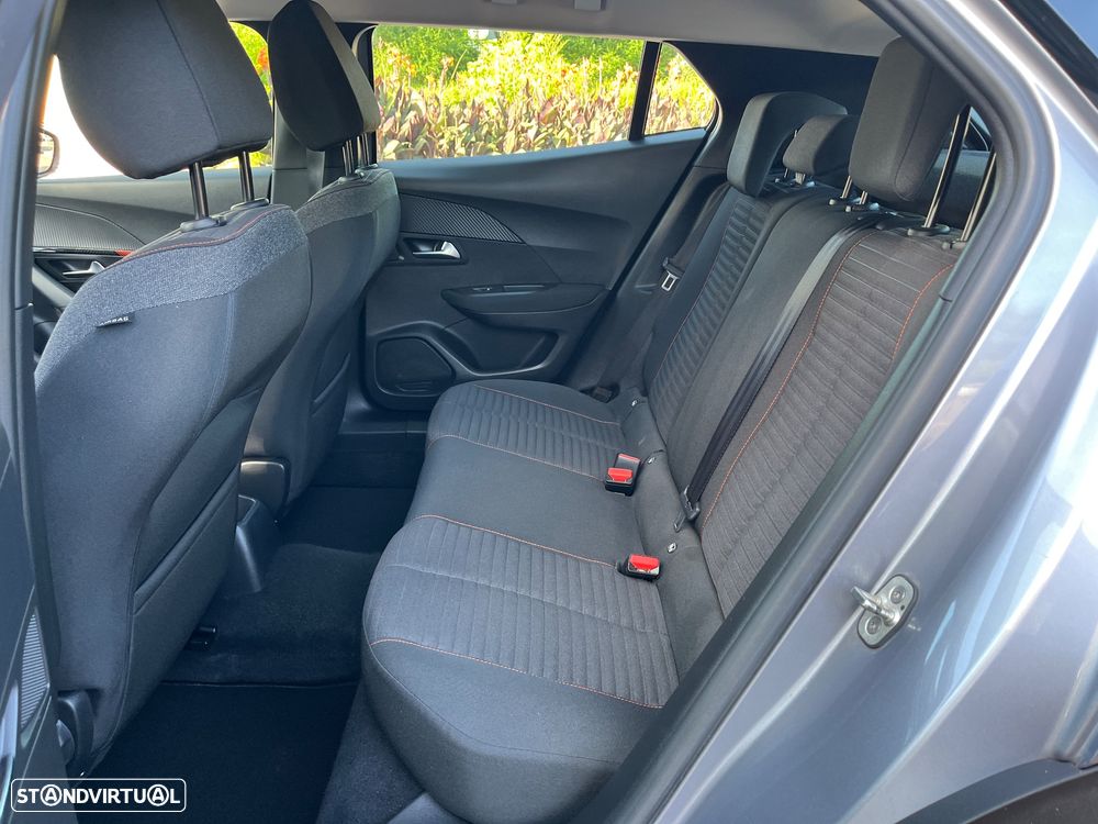 Peugeot 2008 1.2 PureTech Active - 13