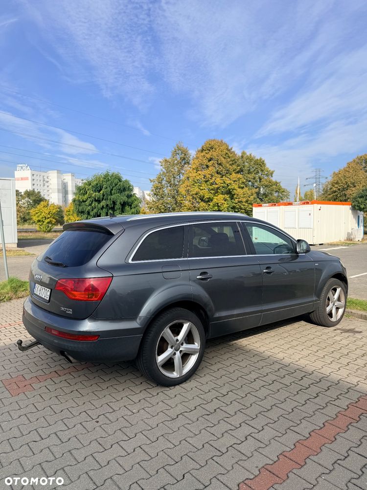 Audi Q7 2007 photo 5
