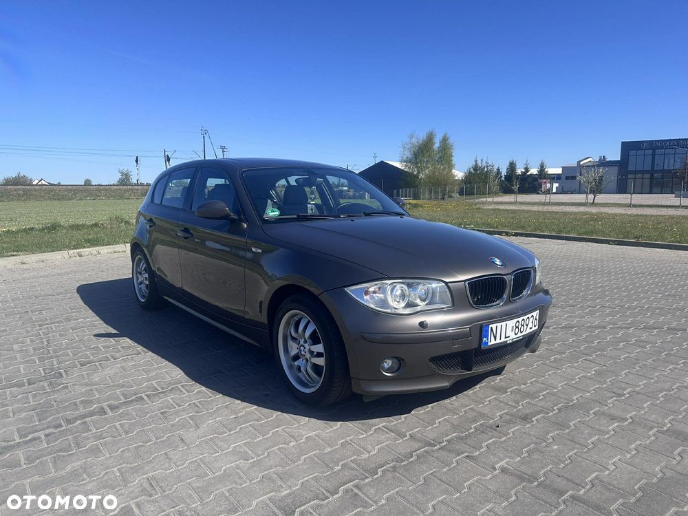 BMW Seria 1 120i - 2