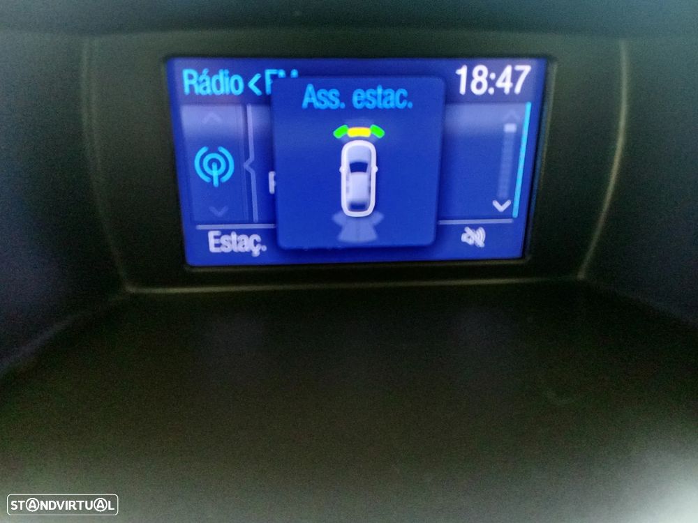 Ford Fiesta 1.0 EcoBoost Titanium - 15