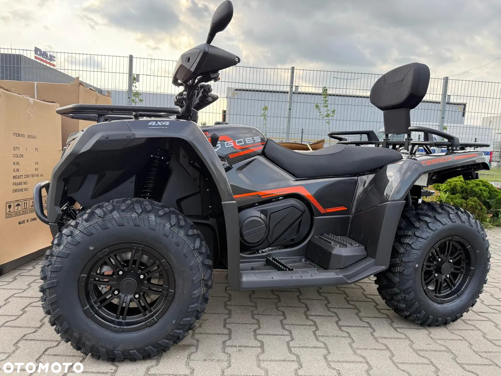 CFMoto CForce - 6