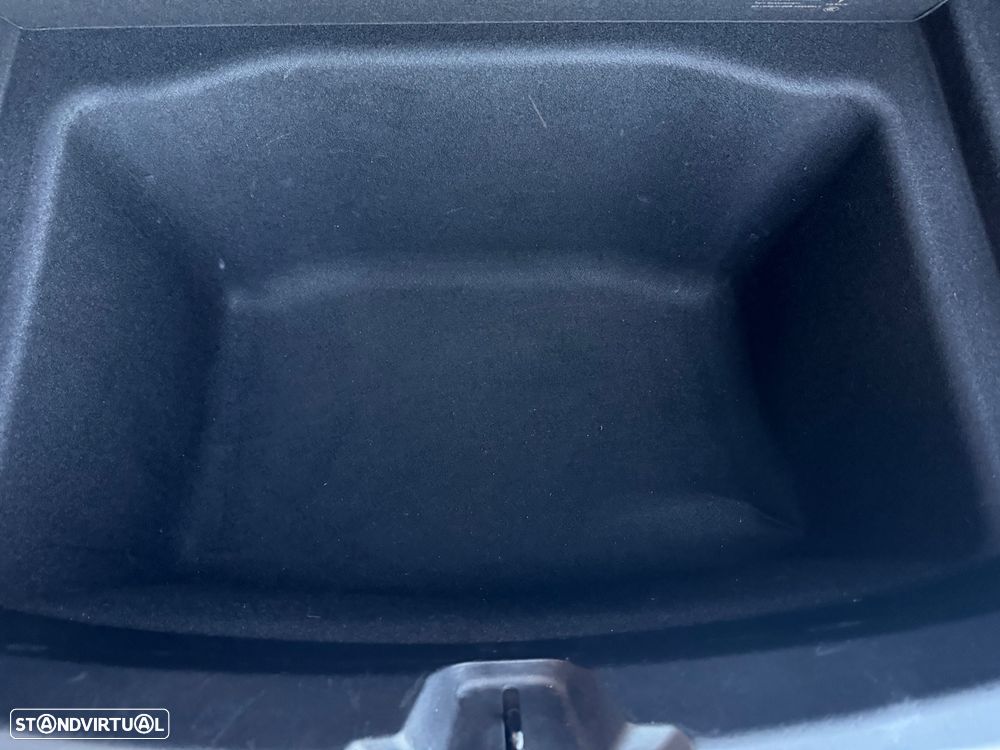 Tesla Model 3 AWD Dual Motor Performance - 11