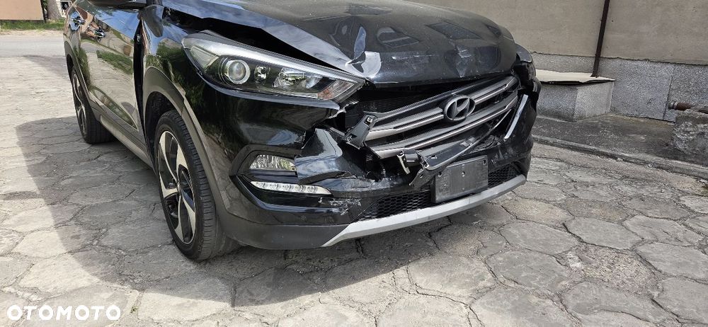 Hyundai Tucson 1.7 CRDI BlueDrive GO 2WD DCT - 12