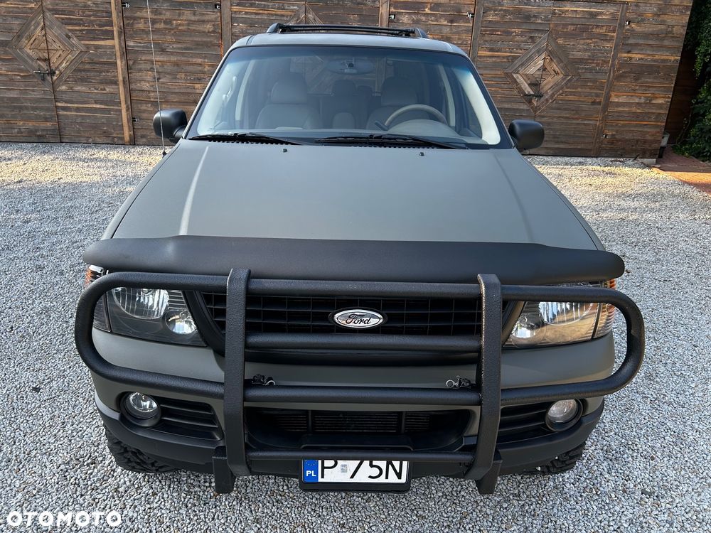 Ford Explorer 4.6 - 7