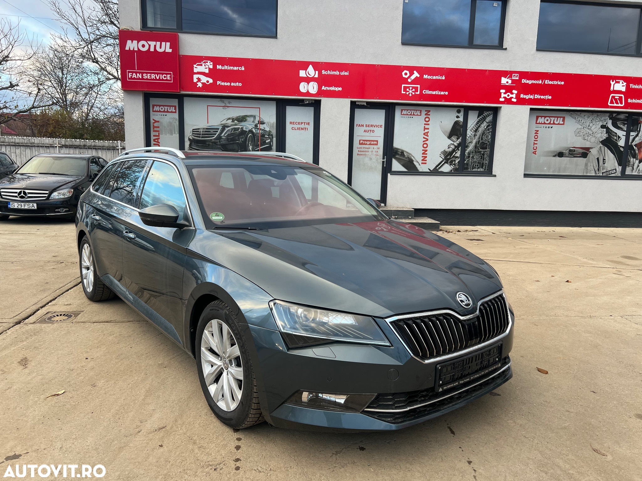 Skoda Superb 2.0 TDI DSG Ambition - 6