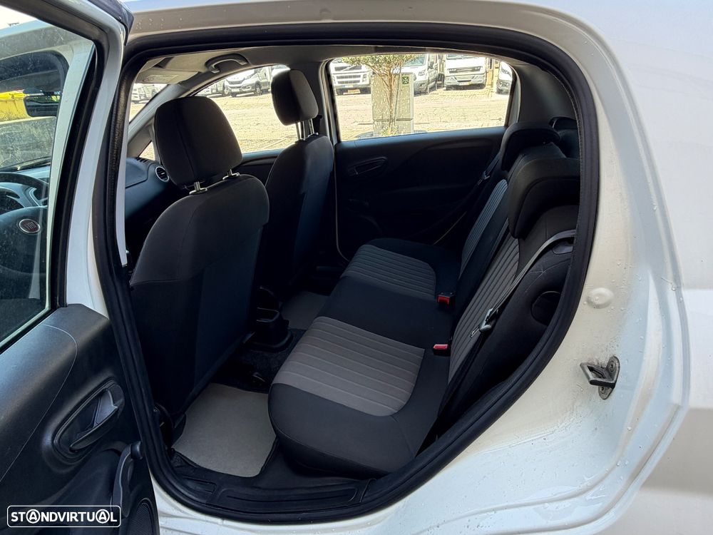 Fiat Punto 1.3 M-Jet Easy S&S - 10