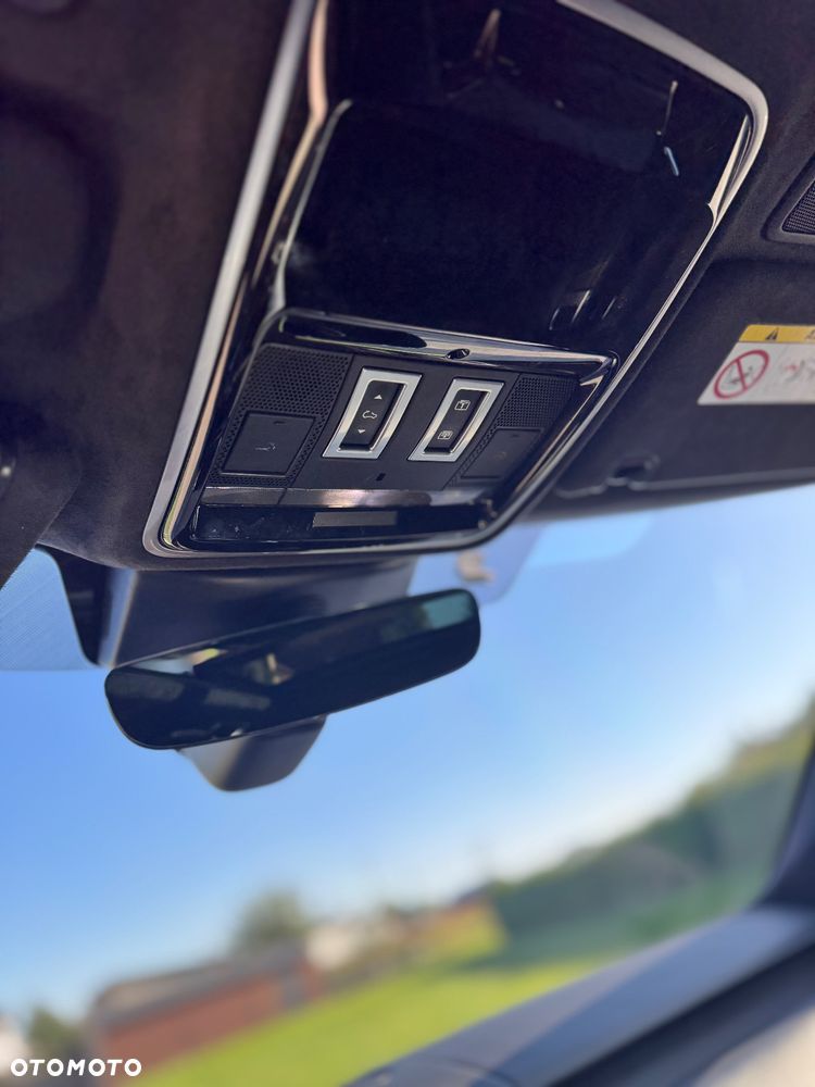 Land Rover Range Rover Sport - 24