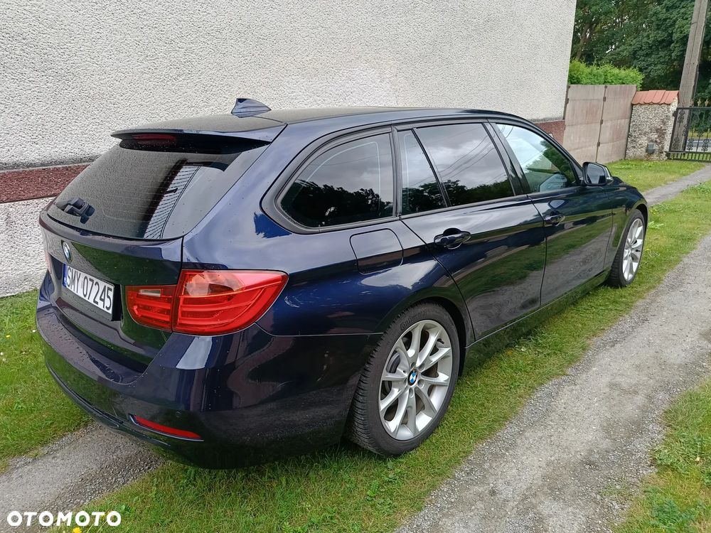 BMW Seria 3 320d Sport-Aut Blue Performance Sport Line - 4