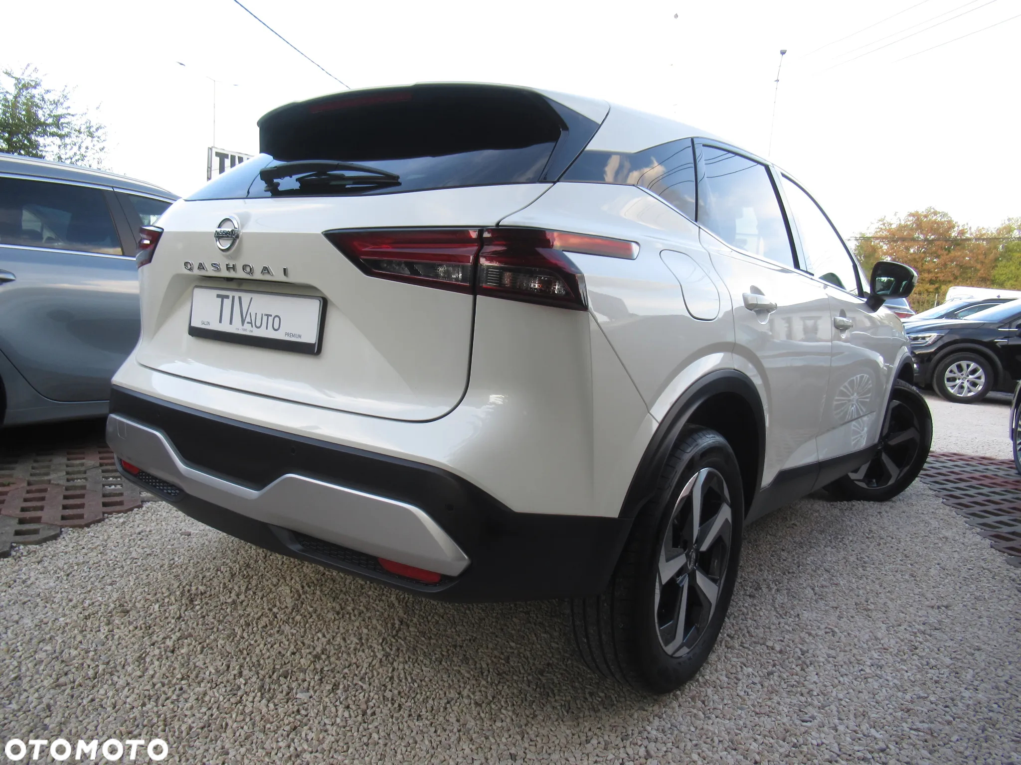 Nissan Qashqai 1.3 DIG-T N-Connecta - 3