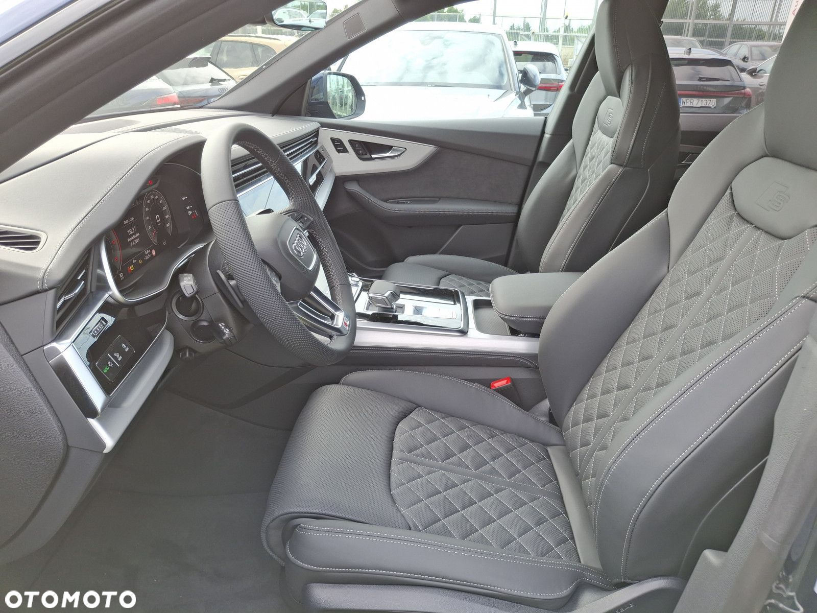 Audi Q8 - 28