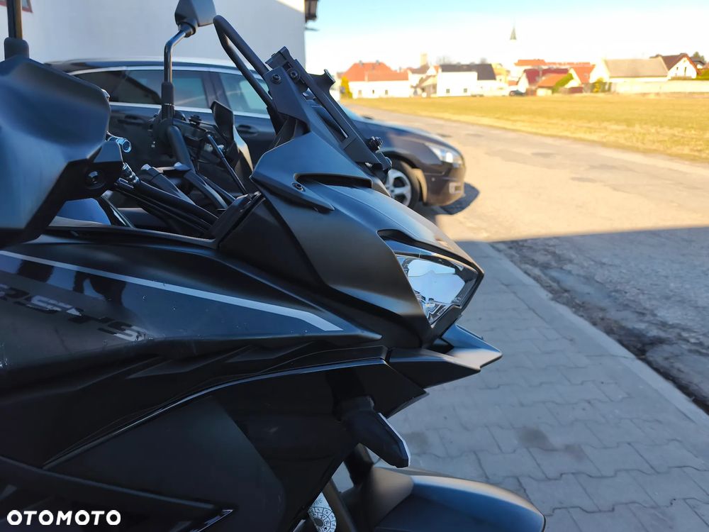 Kawasaki Versys 650 - 19