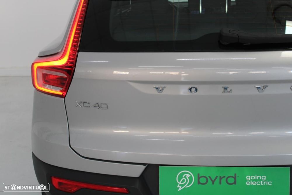 Volvo XC 40 Recharge 82 kWh Single M. Extended Range RWD Core - 8