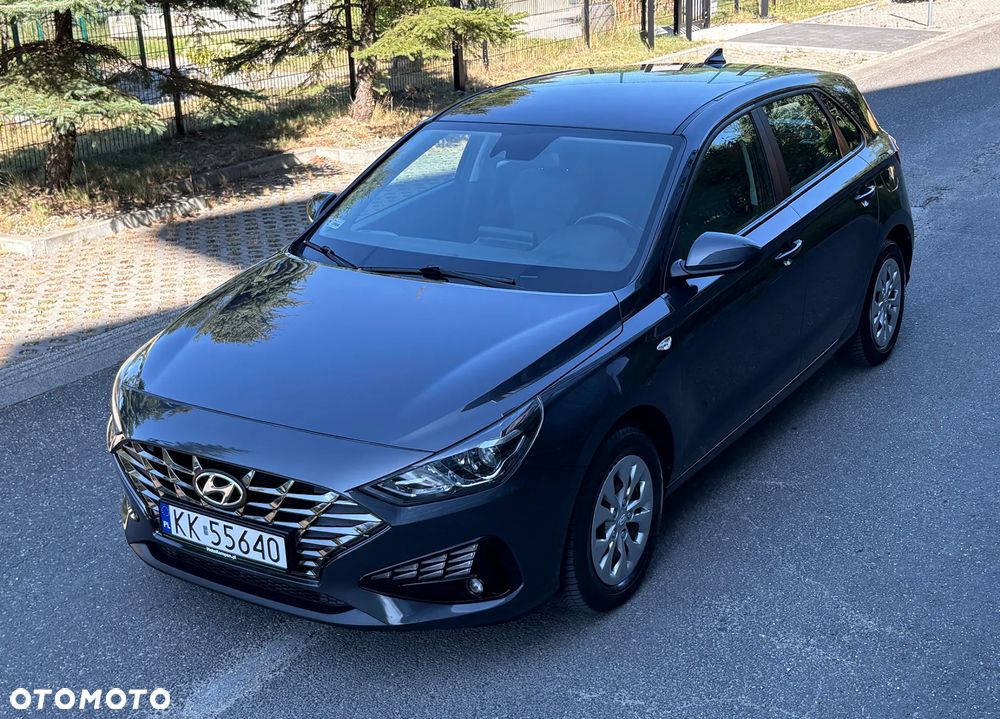 Hyundai i30 1.5 DPI Modern - 25